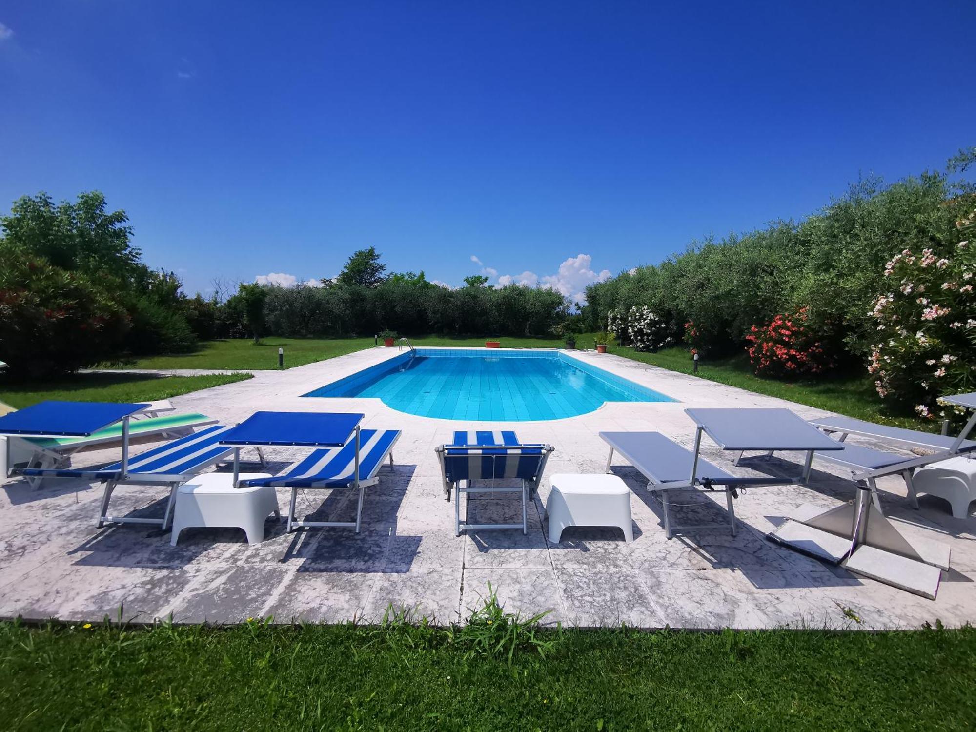 Casa Ghirlanda Con Piscina E Campo Da Tennis Lazise Extérieur photo