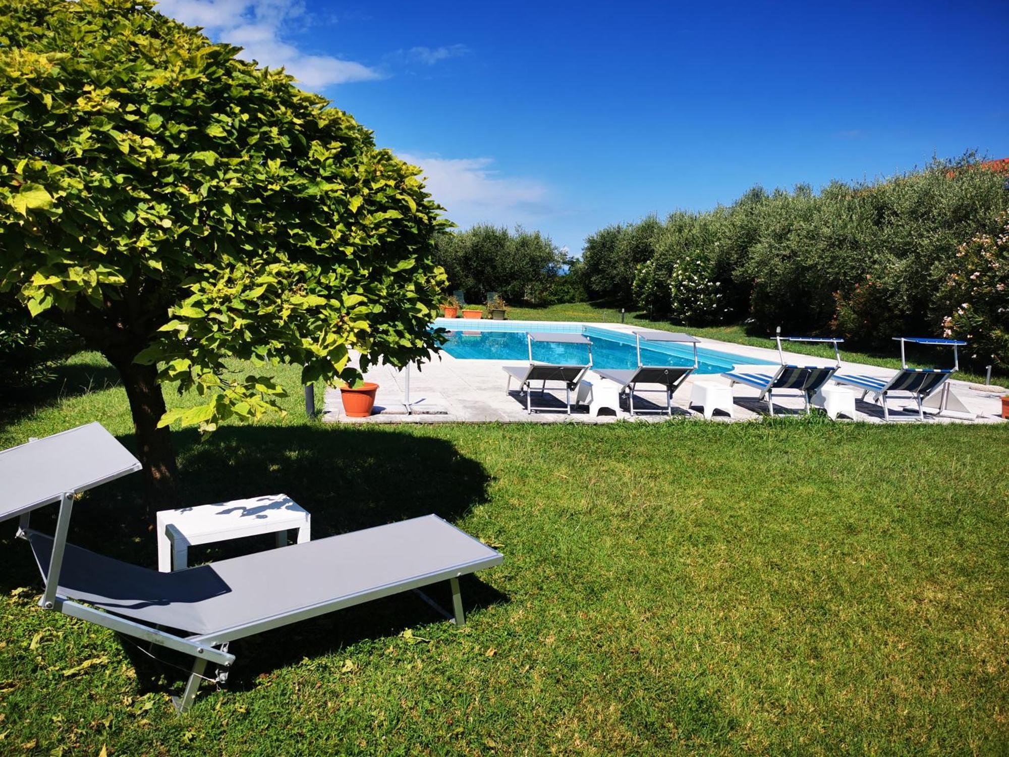 Casa Ghirlanda Con Piscina E Campo Da Tennis Lazise Extérieur photo