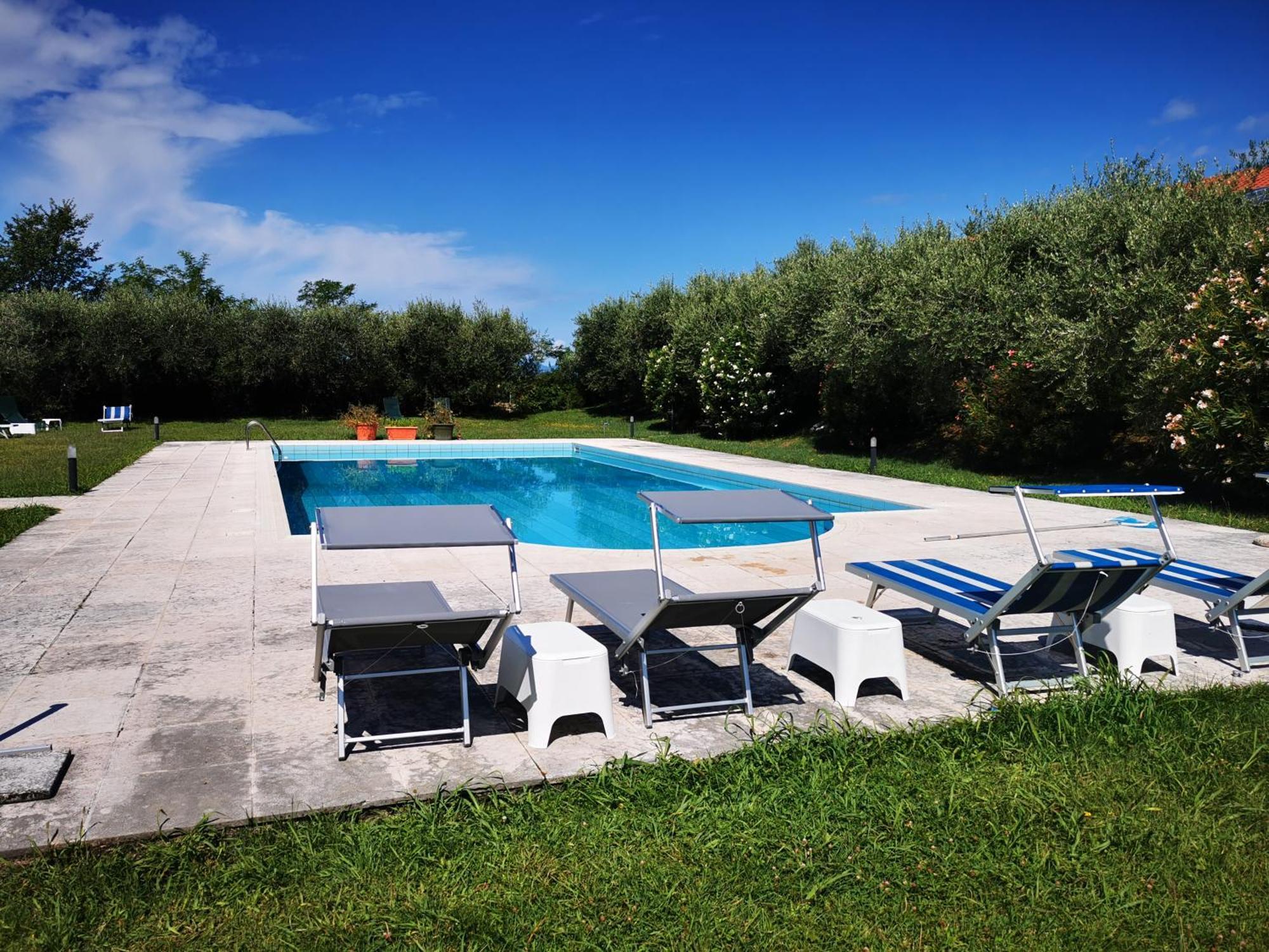 Casa Ghirlanda Con Piscina E Campo Da Tennis Lazise Extérieur photo
